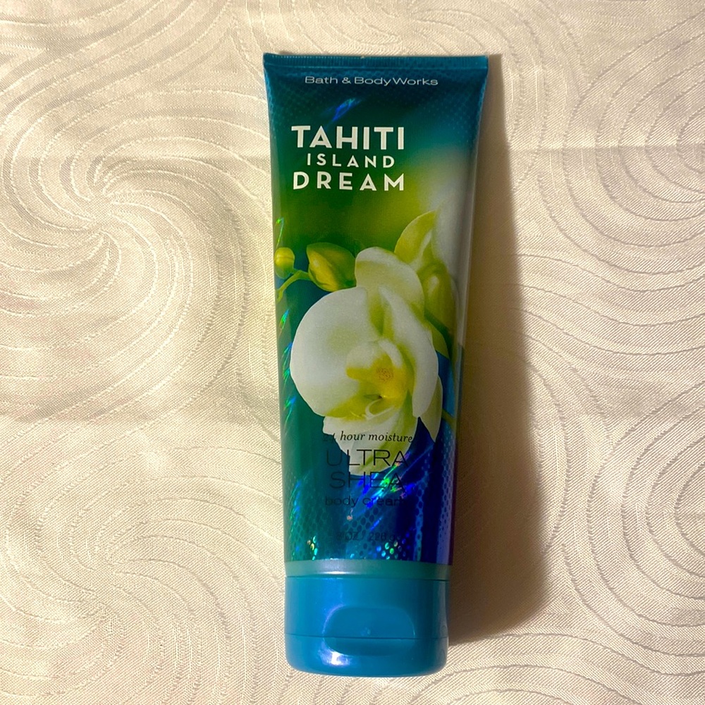 TAHITI ISLAND DREAM +FREE MAKEUP SPONGE